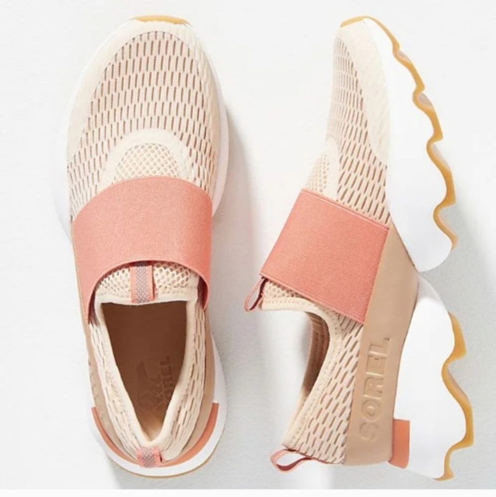 Sorel Kinetic Impact Strap in Nova Sand/Paradox